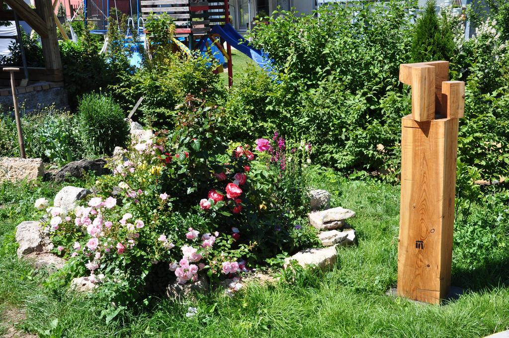 דירות Plaue  Cafe Landart Im Thueringer Finistere מראה חיצוני תמונה