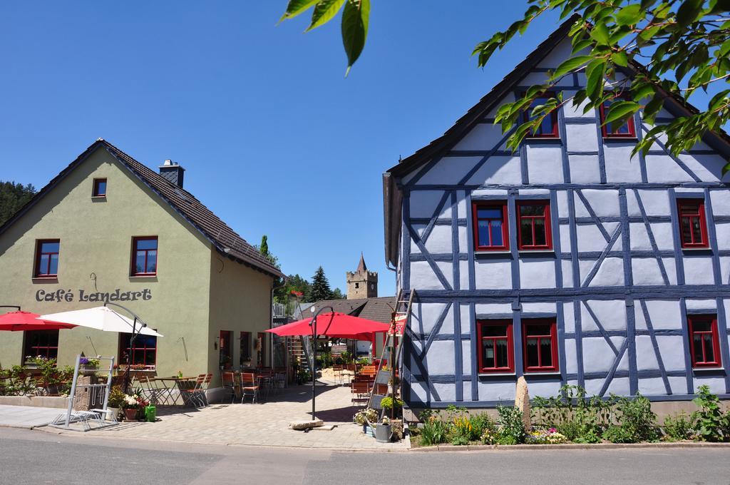 דירות Plaue  Cafe Landart Im Thueringer Finistere חדר תמונה