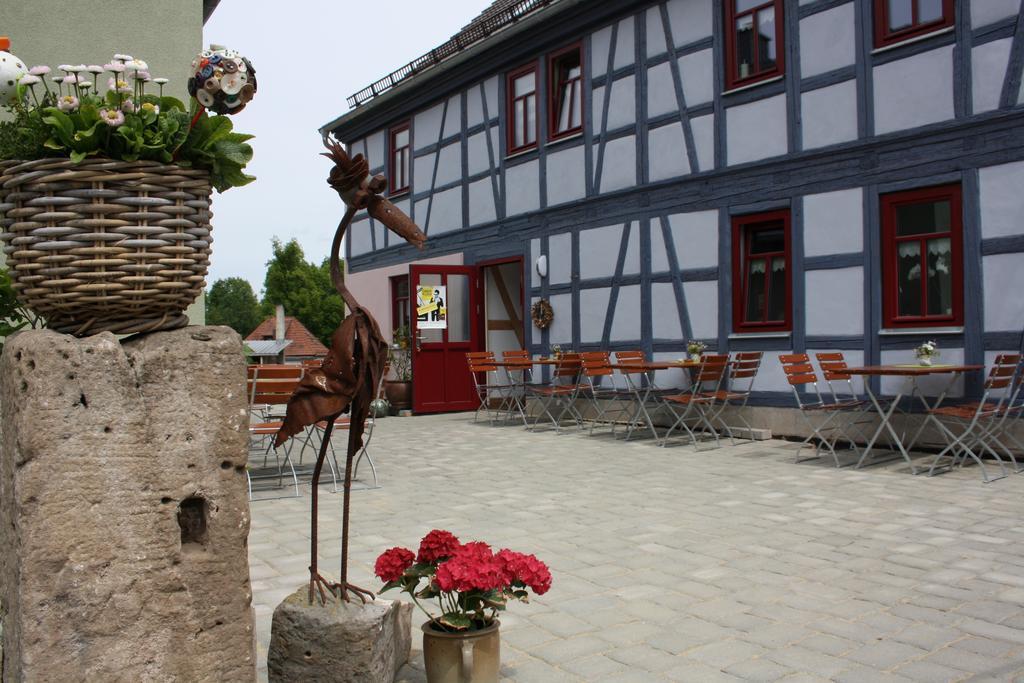 דירות Plaue  Cafe Landart Im Thueringer Finistere מראה חיצוני תמונה