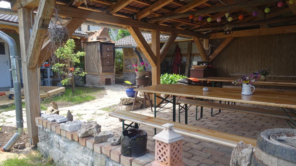 דירות Plaue  Cafe Landart Im Thueringer Finistere מראה חיצוני תמונה
