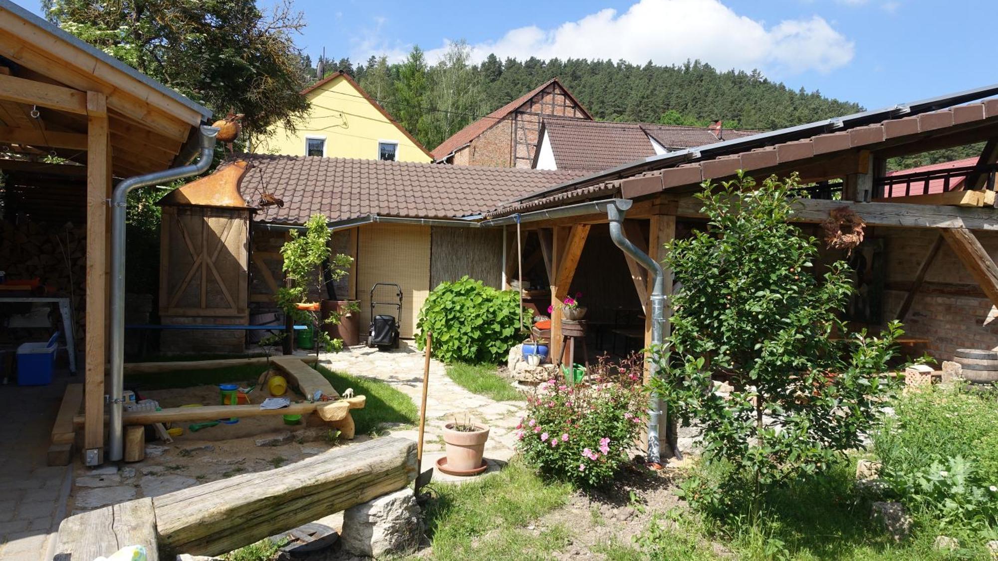 דירות Plaue  Cafe Landart Im Thueringer Finistere מראה חיצוני תמונה